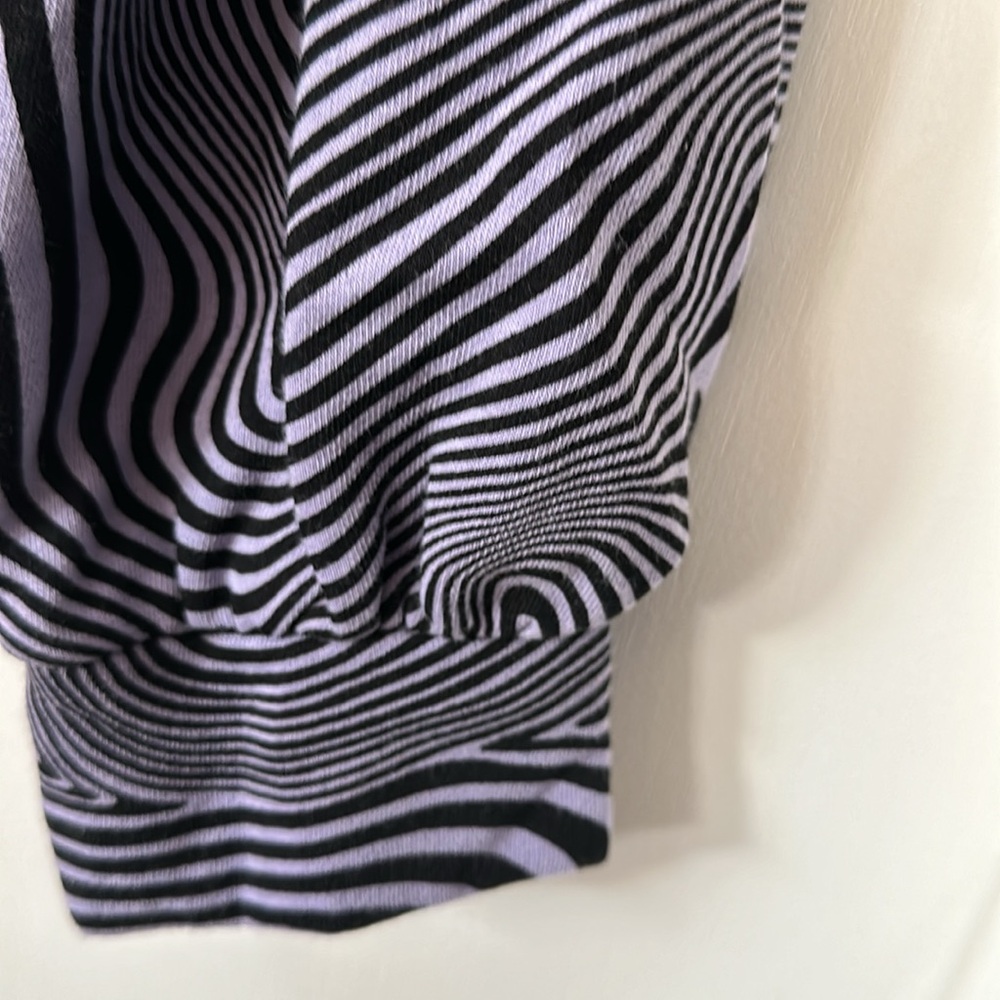 H&M Divided pants & hoodie; Large, purple & black - Picture 7 of 10